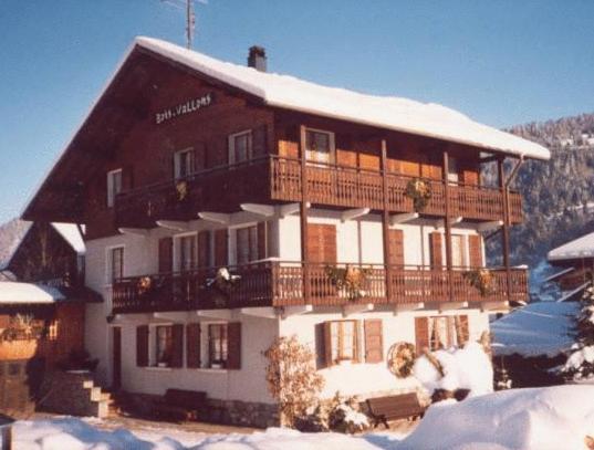 Chalet Bois Vallons Chambres D'Hotes Морзин Экстерьер фото